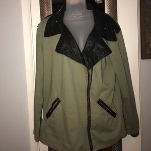 Forever 21 women’s jacket